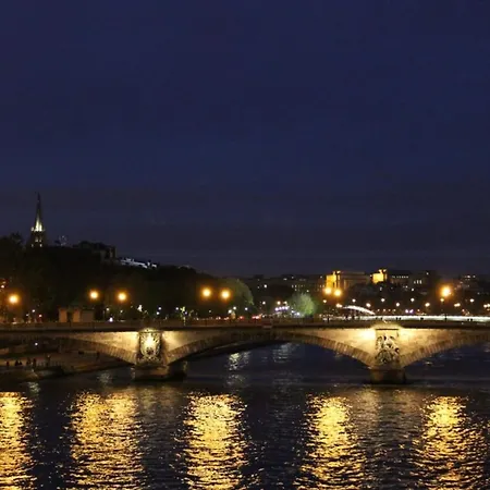 Bed & Breakfast 04 - Avec Lit Double Proche Paris Et Transports Wifi *
